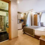 Zambak Apartments